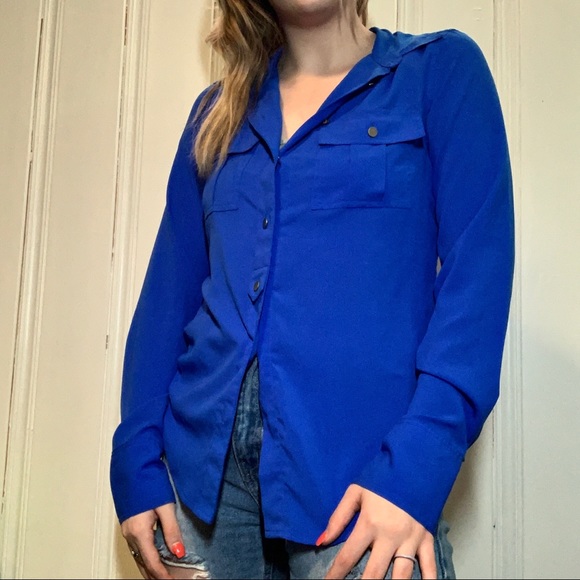 CK Button-Up Blouse in - Picture 4 of 13